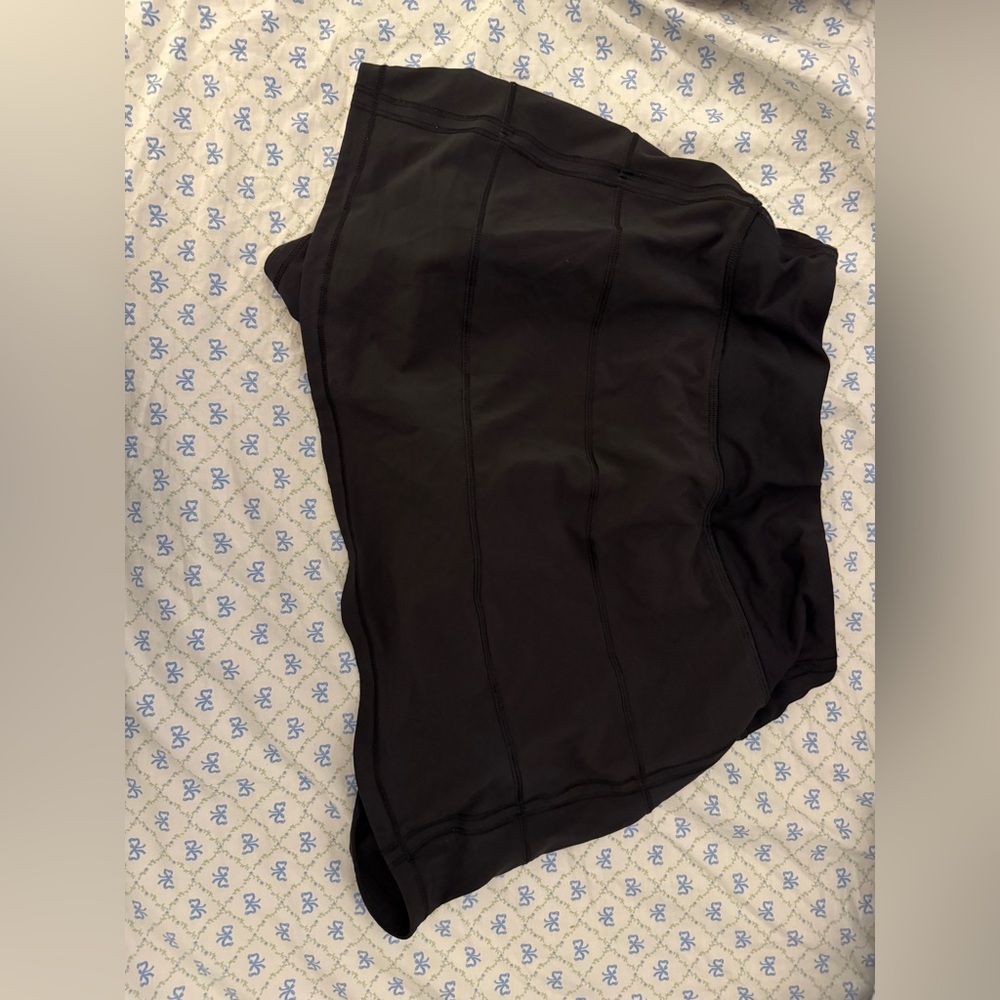Lululemon skort 6 tall